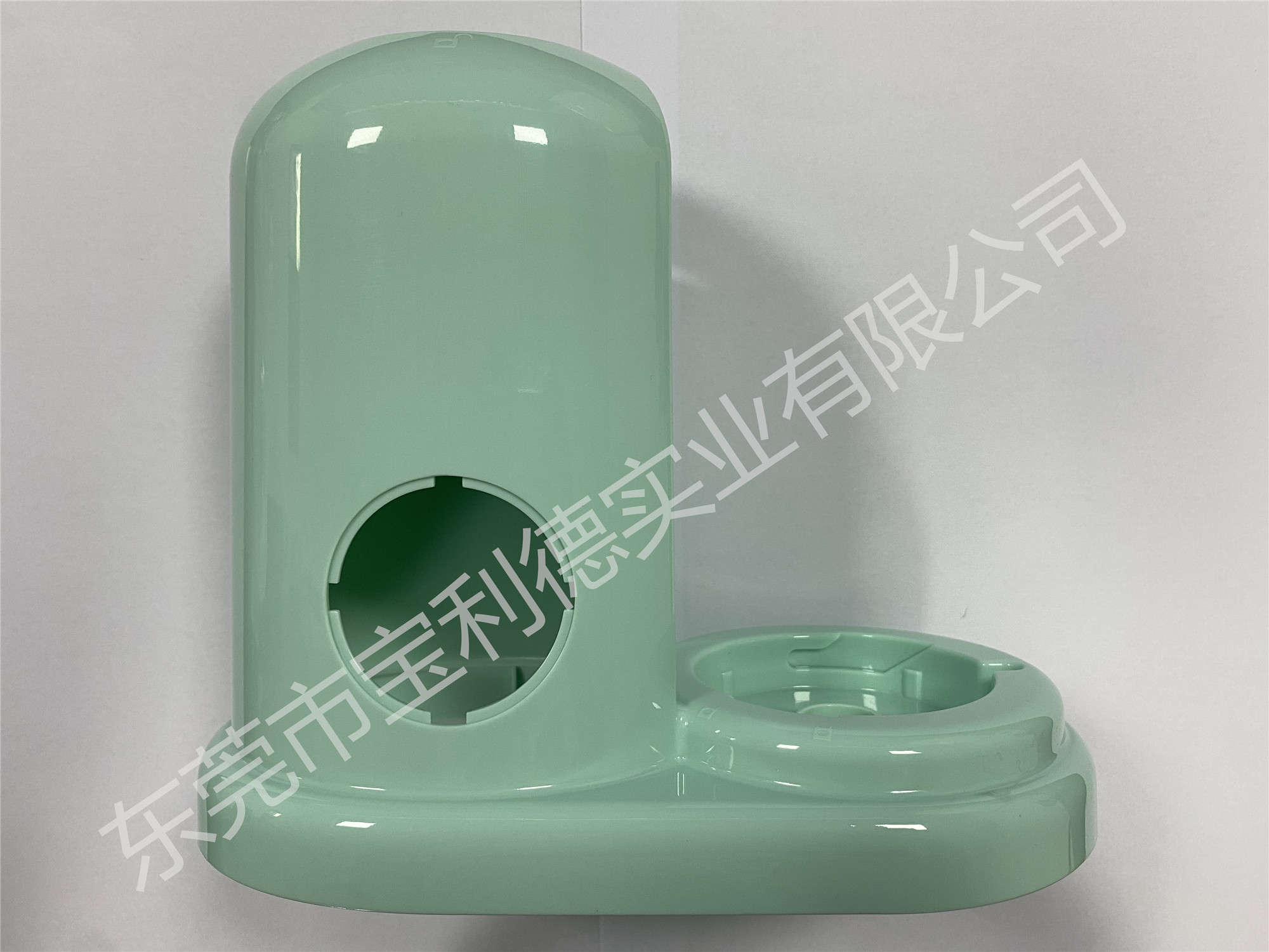 塑胶模具